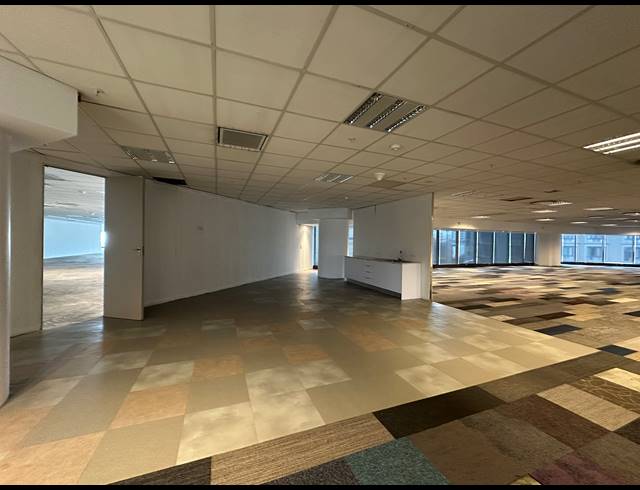 2,523M² OFFICE TO LET IN SANDTON CENTRAL